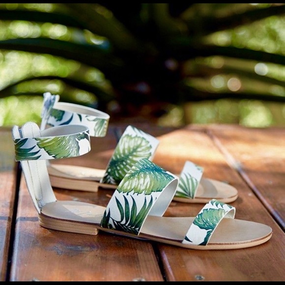 NIB Matisse Nikita Leaf Leather Strap Sandals #8❇️ - Picture 2 of 4